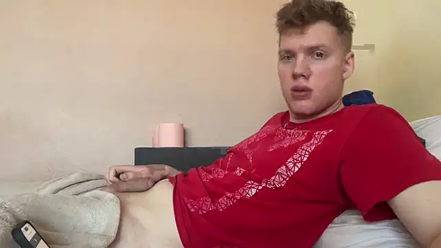 sexybooii6968 online show from April 18, 2026, 10:08 am