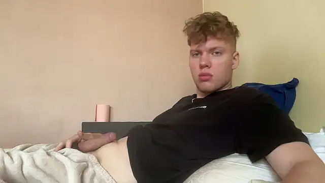 Snapshot of sexybooii6968 chatting on July 5, 2026, 10:22 am sexybooii6968 online show from July 5, 2026, 10:22 am