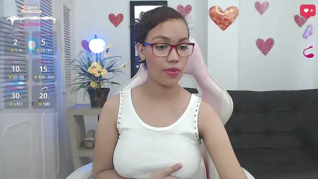 Snapshot of ferija_05 chatting on December 9, 2024, 9:16 pm ferija 05 online show from December 9, 2024, 9:16 pm