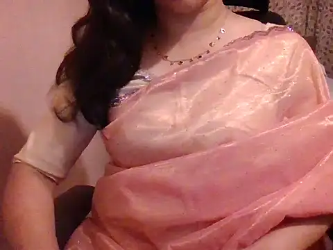 Snapshot of Pinky_4 chatting on February 9, 2026, 9:19 pm Pinky 4 online show from February 9, 2026, 9:19 pm