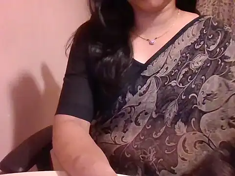 Snapshot of Pinky_4 chatting on February 15, 2026, 6:26 pm Pinky 4 online show from February 15, 2026, 6:26 pm