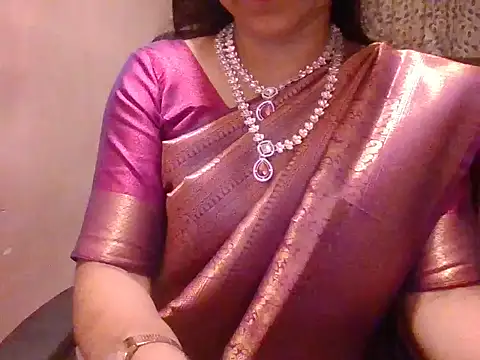 Pinky 4 online show from June 25, 2026, 4:33 pm
