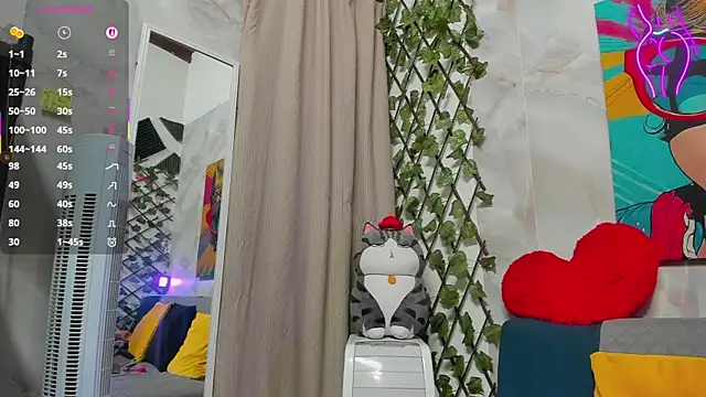 Snapshot of GabiMorgan chatting on October 29, 2025, 9:27 pm GabiMorgan online show from October 29, 2025, 9:27 pm