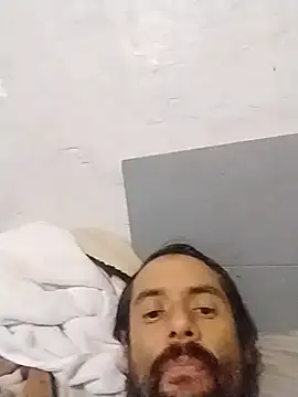 Snapshot of Brhama44 chatting on January 8, 2026, 12:57 am Brhama44 online show from January 8, 2026, 12:57 am