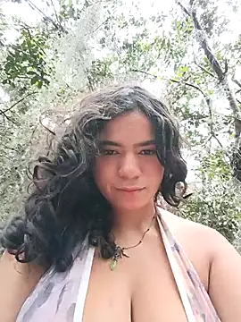 Snapshot of Simone_Miller chatting on September 30, 2025, 3:50 pm Simone Miller online show from September 30, 2025, 3:50 pm