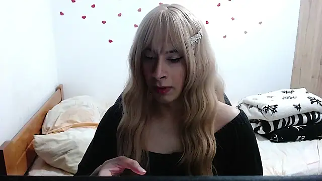 Snapshot of OriannaDomenechi chatting on January 4, 2025, 4:12 am OriannaDomenechi online show from January 4, 2025, 4:12 am