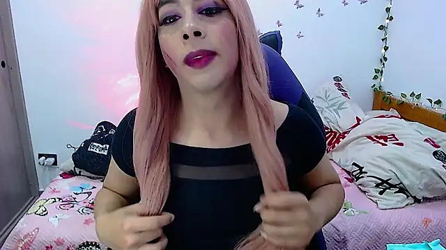 Snapshot of OriannaDomenechi chatting on October 3, 2025, 11:46 pm OriannaDomenechi online show from October 3, 2025, 11:46 pm