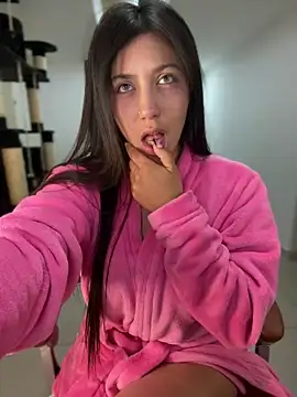 MiaJones21 online show from February 20, 2025, 7:23 am