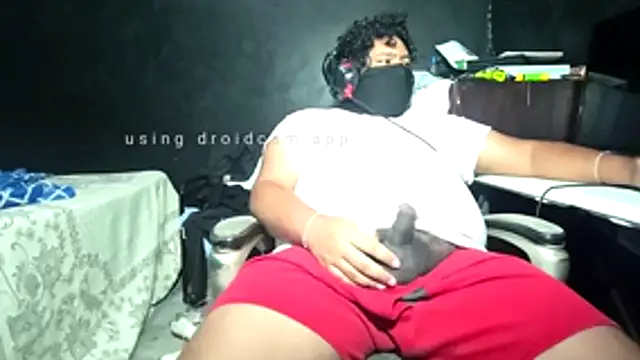 mikfgh50 online show from November 2, 2025, 10:23 pm