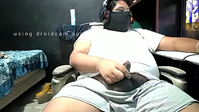 mikfgh50 online show from December 14, 2025, 4:18 am