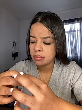 trianawhite online show from January 20, 2025, 3:39 pm