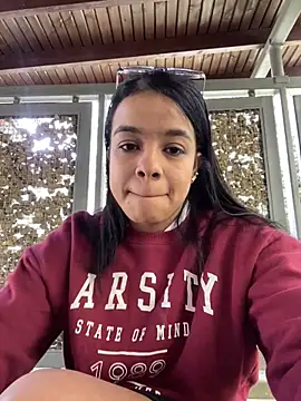 trianawhite online show from October 24, 2025, 2:24 pm