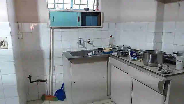 Snapshot of eatxaxa chatting on February 1, 2025, 8:08 am eatxaxa online show from February 1, 2025, 8:08 am