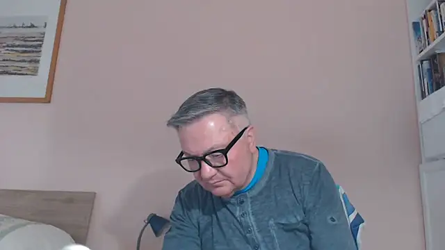 YOU6me online show from April 15, 2026, 7:26 am