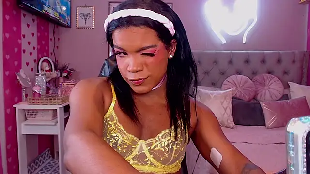 alexa rodriicum online show from June 9, 2026, 5:13 pm