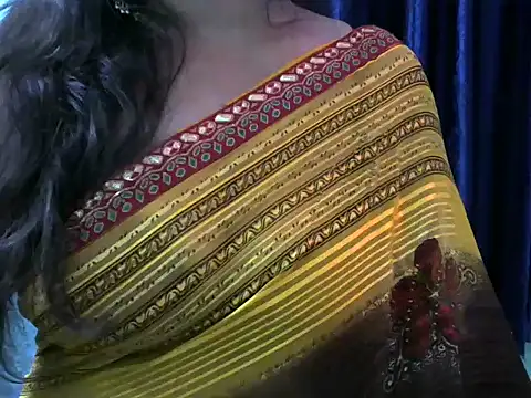 Snapshot of SexyRashmika chatting on January 19, 2025, 1:10 am SexyRashmika online show from January 19, 2025, 1:10 am