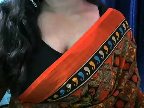 Snapshot of SexyRashmika chatting on February 4, 2025, 11:06 pm SexyRashmika online show from February 4, 2025, 11:06 pm