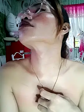 sex appeal4u online show from February 2, 2025, 11:42 pm