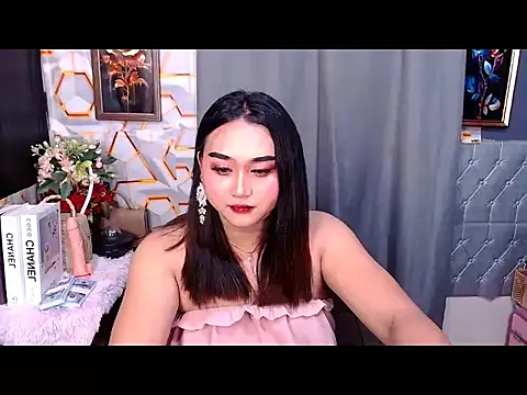 SweetCumFrancine online show from June 6, 2026, 6:23 pm