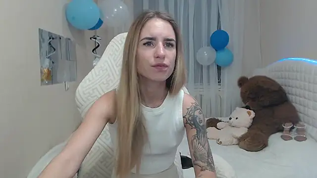 DeboraHorny online show from September 29, 2025, 5:56 am