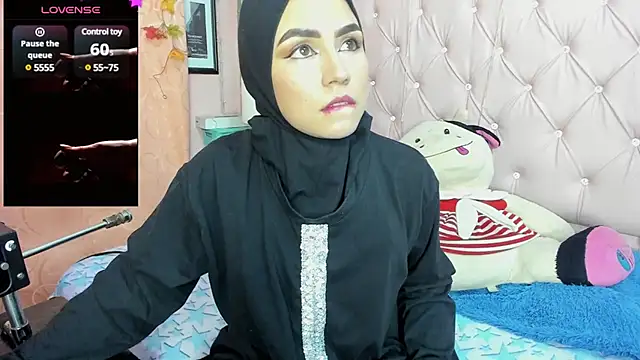 Snapshot of DarshaKhemu chatting on January 15, 2025, 8:37 pm DarshaKhemu online show from January 15, 2025, 8:37 pm