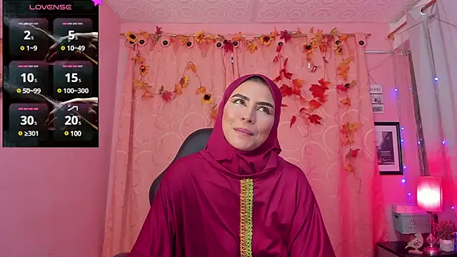 Snapshot of DarshaKhemu chatting on January 21, 2025, 8:54 pm DarshaKhemu online show from January 21, 2025, 8:54 pm