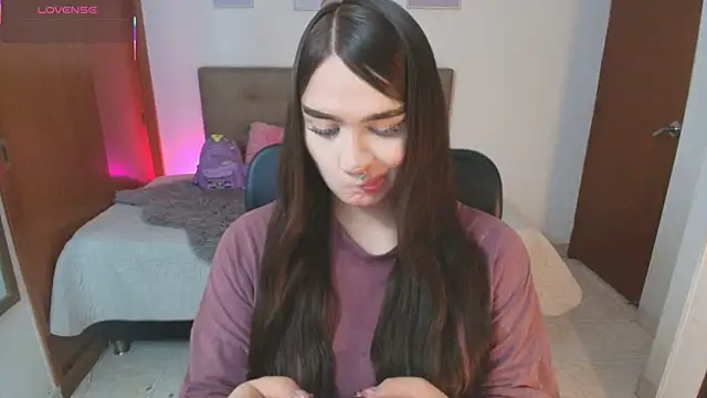 Miley Baker online show from April 8, 2026, 12:49 pm