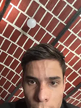 brianor89 online show from October 18, 2025, 5:35 pm