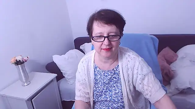 ChristaRose online show from January 10, 2025, 4:22 am