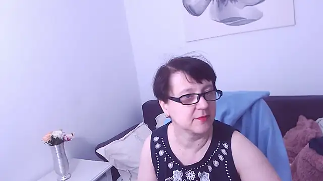 ChristaRose online show from January 10, 2025, 6:49 pm