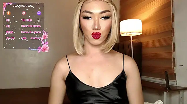 Local Hoelyx online show from February 16, 2025, 9:16 pm