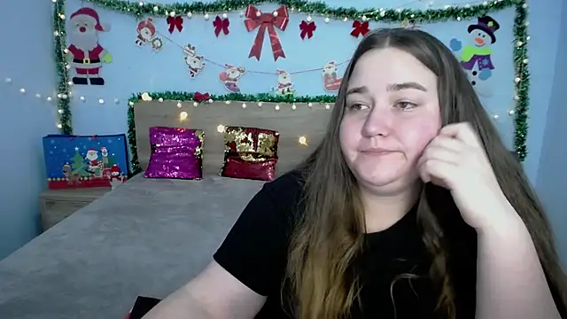 Snapshot of XX_Daniella_XX chatting on December 15, 2024, 10:37 pm XX Daniella XX online show from December 15, 2024, 10:37 pm
