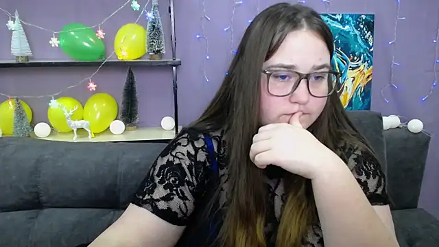 Snapshot of XX_Daniella_XX chatting on January 18, 2025, 5:20 am XX Daniella XX online show from January 18, 2025, 5:20 am