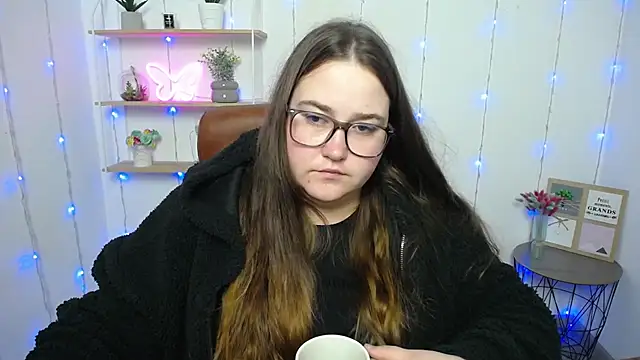Snapshot of XX_Daniella_XX chatting on January 23, 2025, 4:19 am XX Daniella XX online show from January 23, 2025, 4:19 am