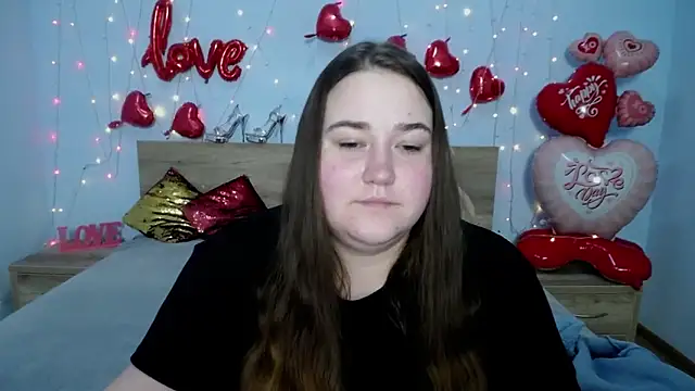Snapshot of XX_Daniella_XX chatting on February 3, 2025, 10:00 pm XX Daniella XX online show from February 3, 2025, 10:00 pm