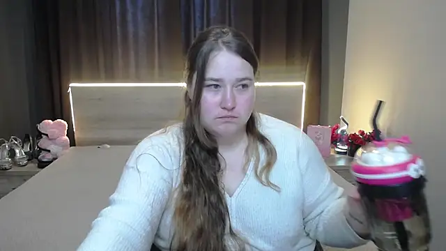 Snapshot of XX_Daniella_XX chatting on February 9, 2026, 7:23 am XX Daniella XX online show from February 9, 2026, 7:23 am