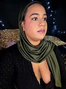 Maryam yamal online show from November 8, 2025, 9:57 pm