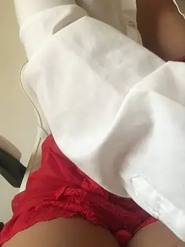 DulceMya6 online show from July 30, 2026, 12:37 pm