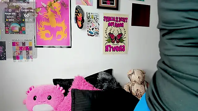 johnnyalx online show from October 9, 2025, 4:49 pm