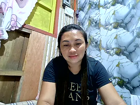 LalaiAsian online show from June 2, 2026, 11:34 am