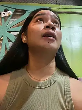 Snapshot of Hebefemme chatting on March 16, 2025, 3:28 pm Hebefemme online show from March 16, 2025, 3:28 pm