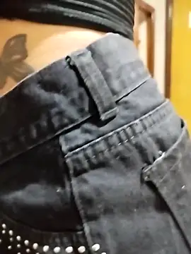 mariamac420 online show from February 14, 2026, 12:24 pm