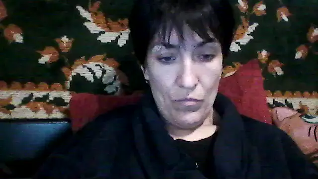 SunnyAmorre online show from October 14, 2025, 8:59 am