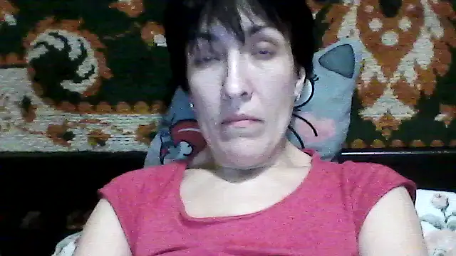 SunnyAmorre online show from December 17, 2025, 9:32 pm