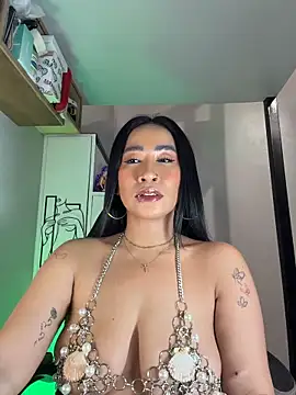 Snapshot of AsianMilfSheryl chatting on May 14, 2026, 7:04 am AsianMilfSheryl online show from May 14, 2026, 7:04 am