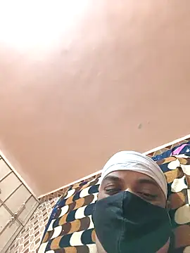 Snapshot of deshimund chatting on October 31, 2025, 3:57 pm deshimund online show from October 31, 2025, 3:57 pm