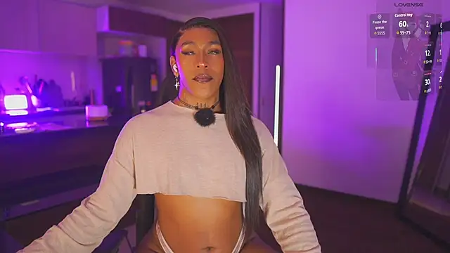 AmberRaus online show from December 14, 2025, 4:29 am