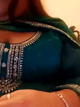 Snapshot of Srishtijain51 chatting on October 31, 2025, 11:44 am Srishtijain51 online show from October 31, 2025, 11:44 am