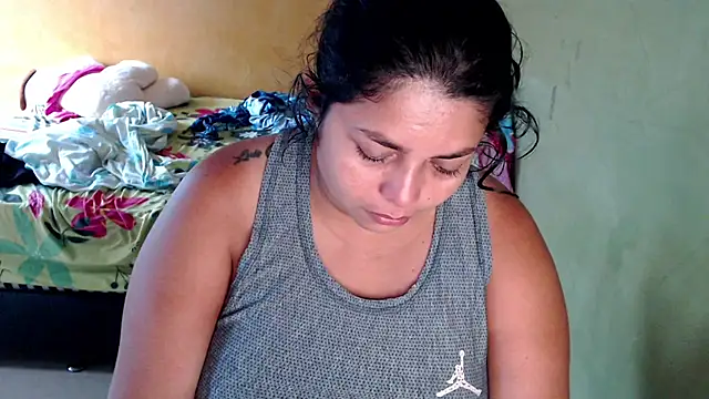 yulieth bbw online show from March 4, 2025, 11:40 am