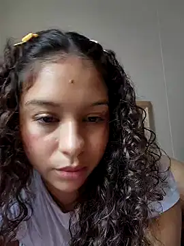 Snapshot of Shara_dreams chatting on December 16, 2024, 2:16 pm Shara dreams online show from December 16, 2024, 2:16 pm